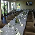 Warnow Отель Росток