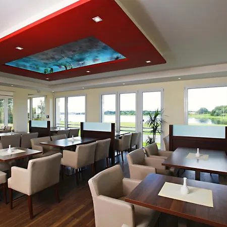 Hotel Warnow 3*