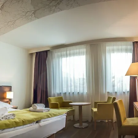 Hotel Warnow 3*