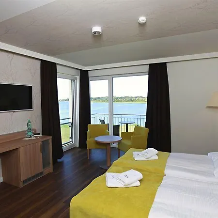 Hotel Warnow 3*